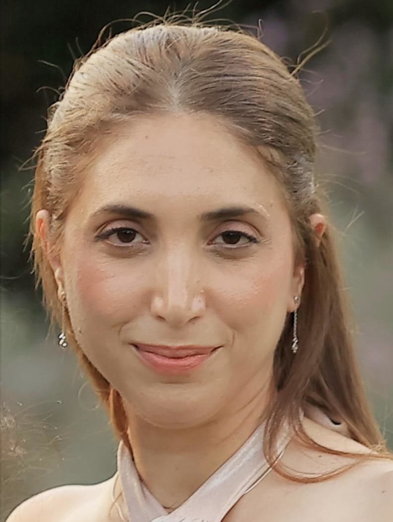 שלי הדר - מטפלת CBT וביופידבק